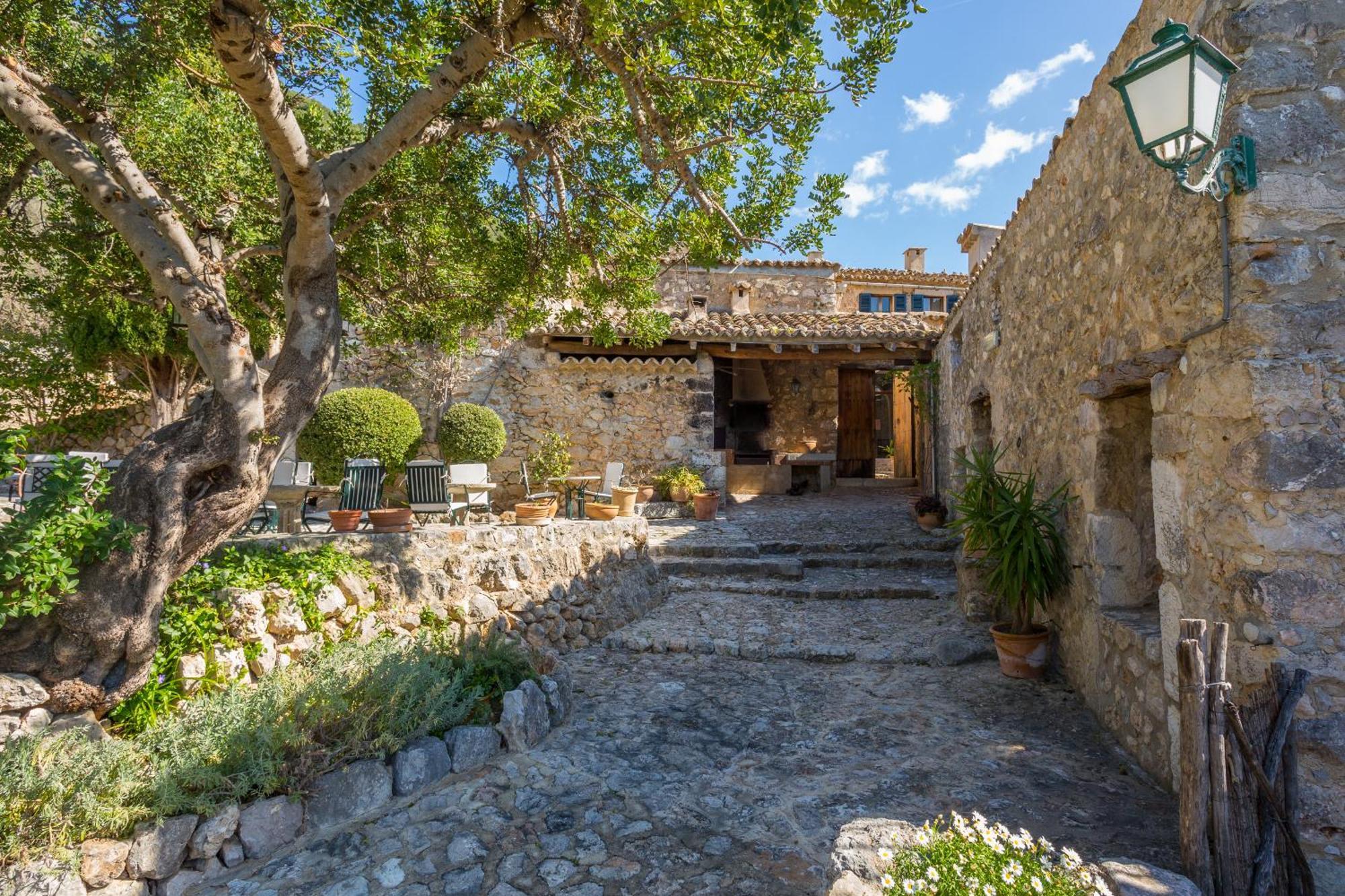 Finca Es Castell Binibona Exterior photo