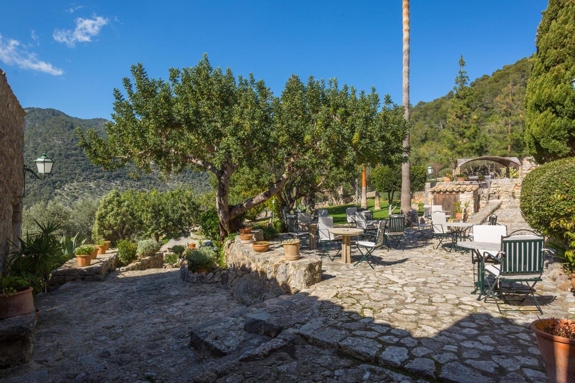 Finca Es Castell Binibona Exterior photo